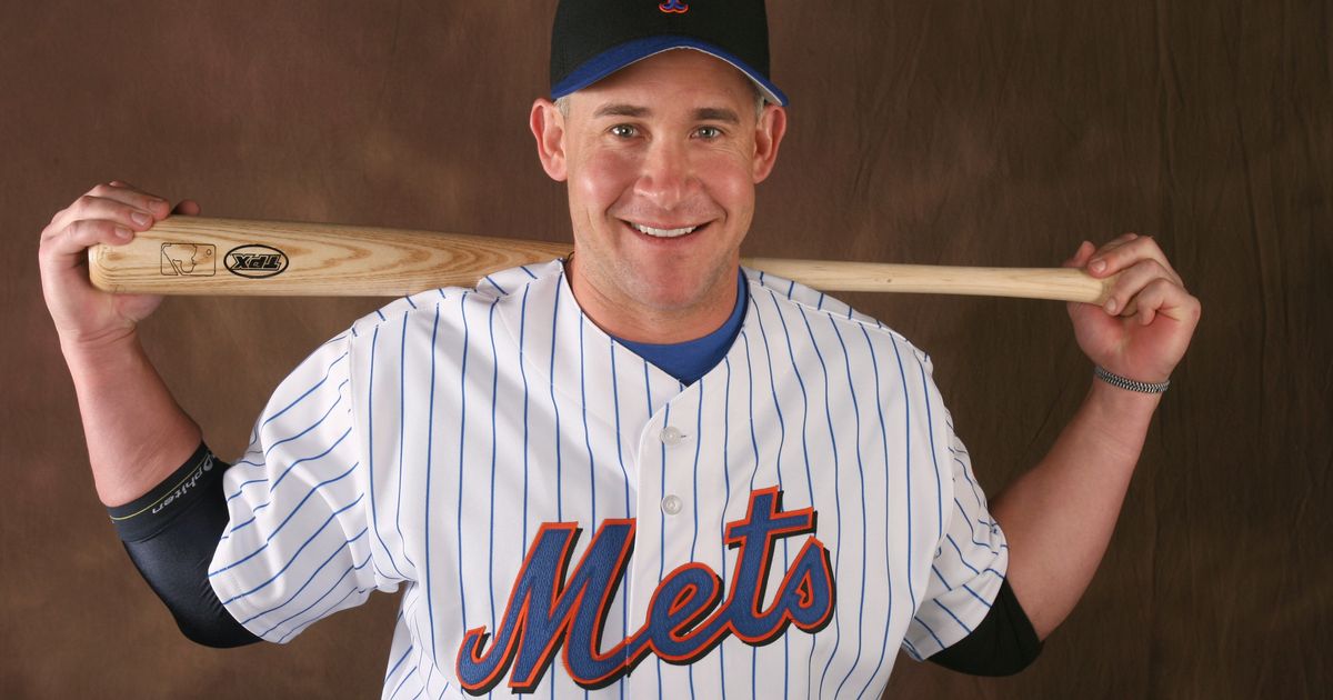 Ex-M Bret Boone makes light of sexual harassment, then apologizes