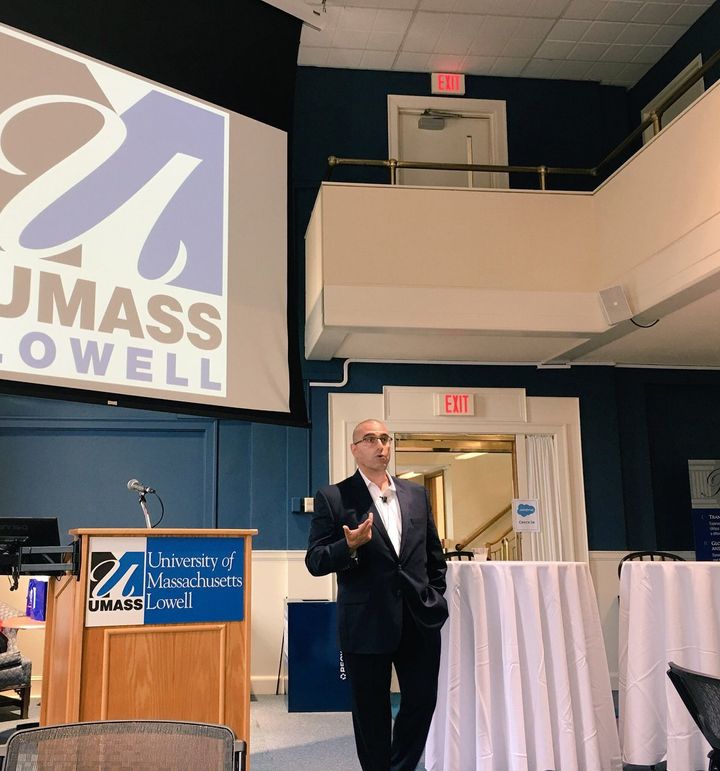 Vala Afshar speaking at UMASS Lowell about digital business transformation and the Fourth Industrial Revolution