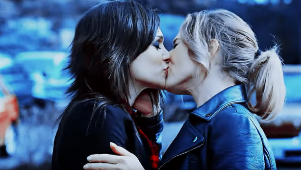 Frankie and Bridget, Wentworth