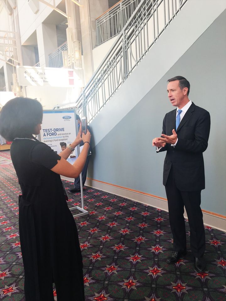 Jenna Boyer capturing Marriott’s CEO, Arne Sorenson, on Marriott’s Snapchat account at the 2017 National Black MBA Conference