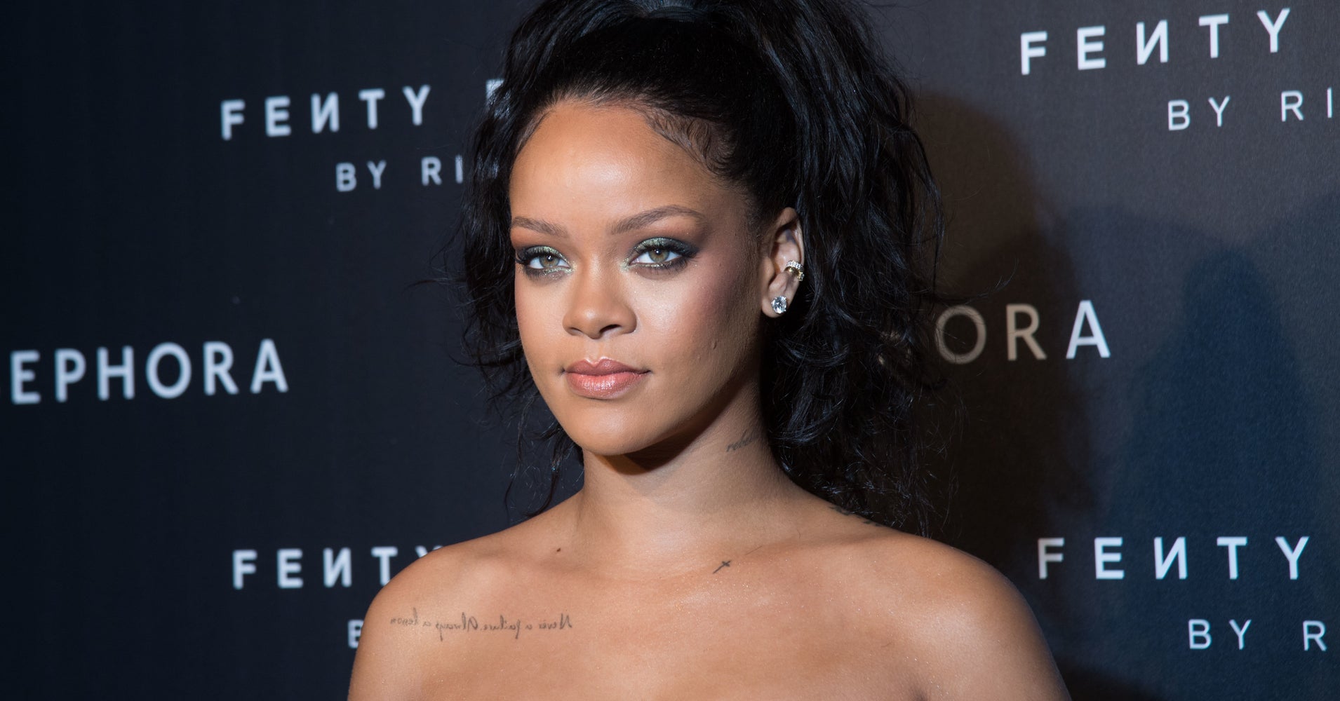 Rihanna Refuses To Use Trans Women As Tokens For Publicity Huffpost