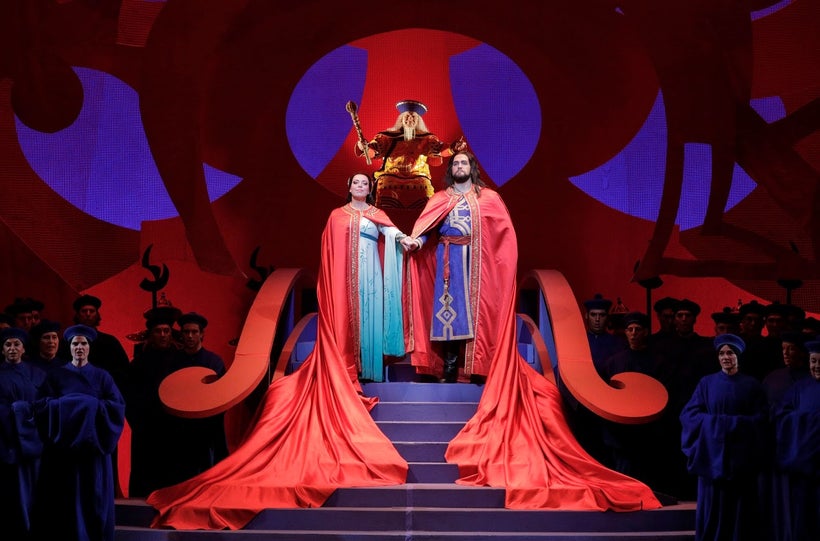 Nina Stemme and Brian Jagde in the finale of <strong><em>Turandot</em></strong>