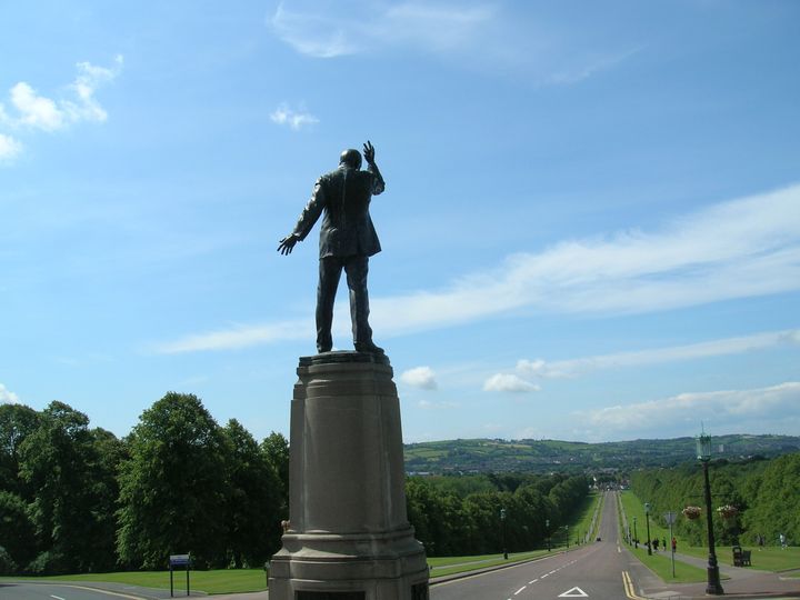 Edward Carson statue looking down from Stormont Parliament over Dublin
