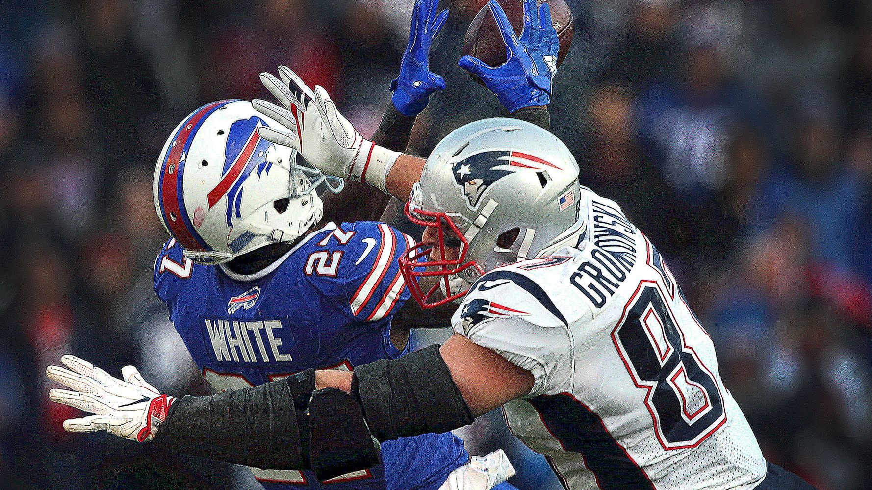 Here's the reason why Rob Gronkowski always dominates the Buffalo