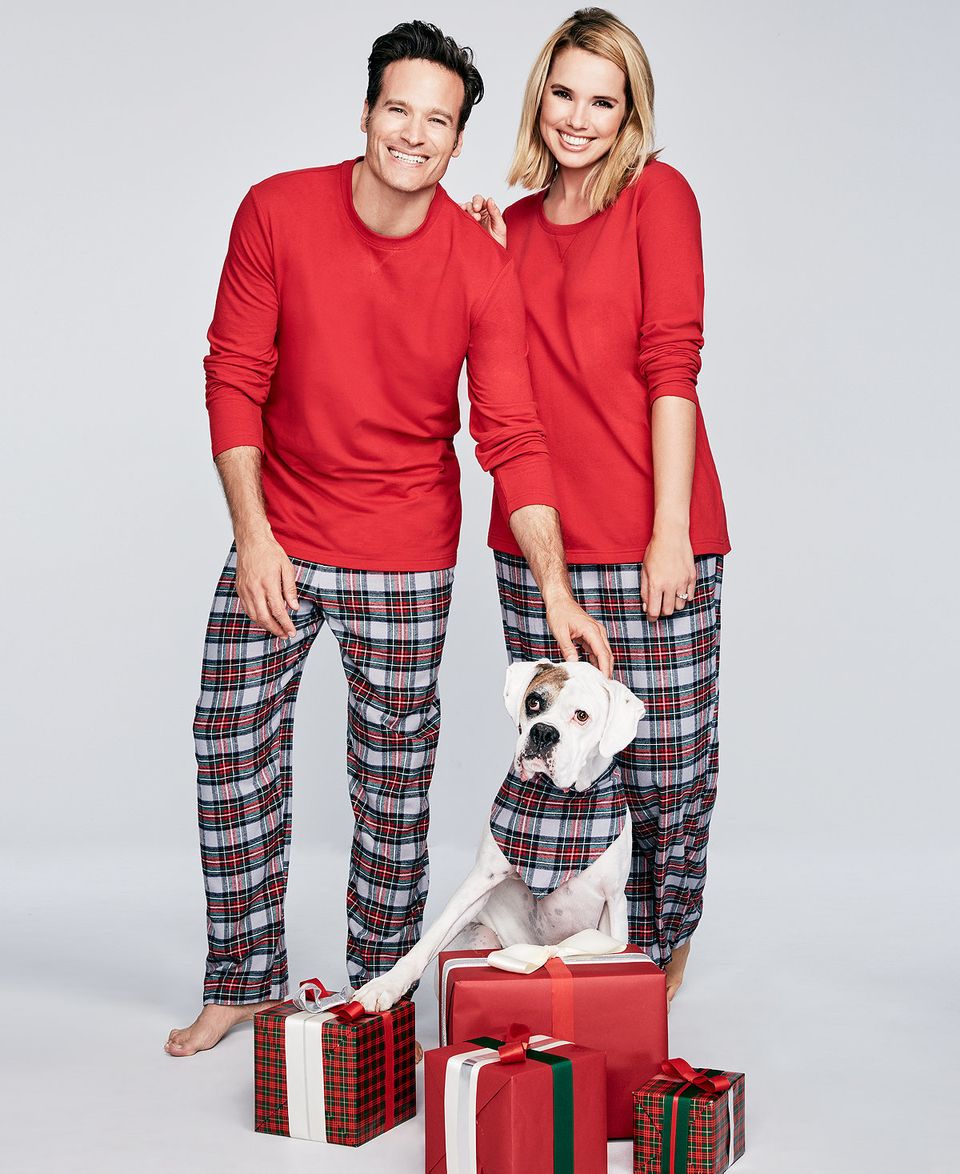 15 Matching Family Christmas Pajamas That Are As Adorable As They Are  Eye-Roll Inducing