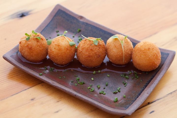<p>Goat cheese croquettes. </p>