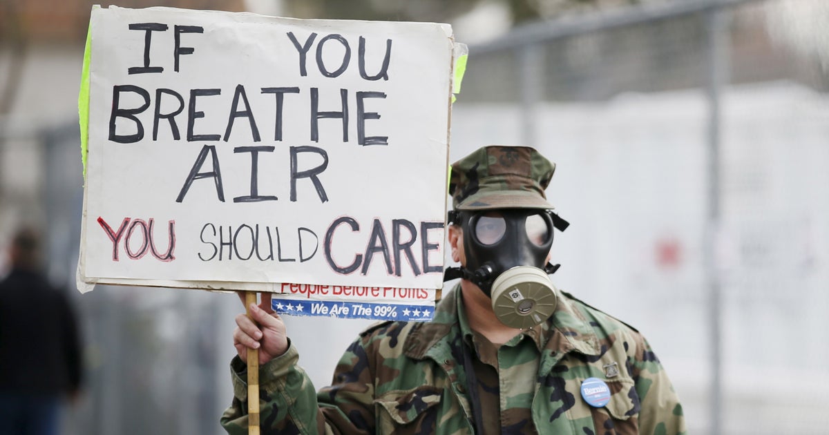 Urban Air Pollution Negates Health Benefits Of A Long Walk On City