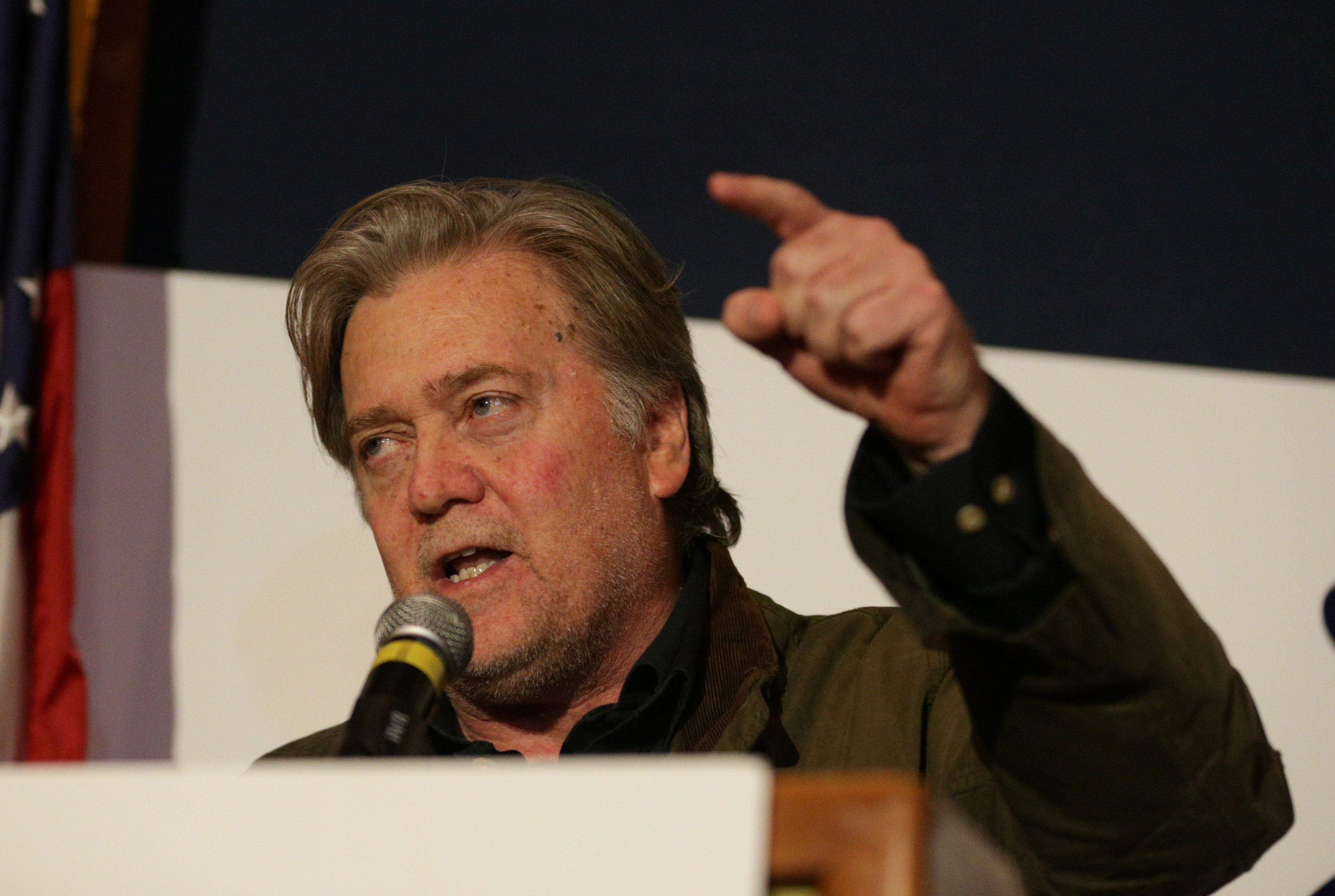 Steve Bannon Glosses Over Racist Past In Speech To Black Republicans ...