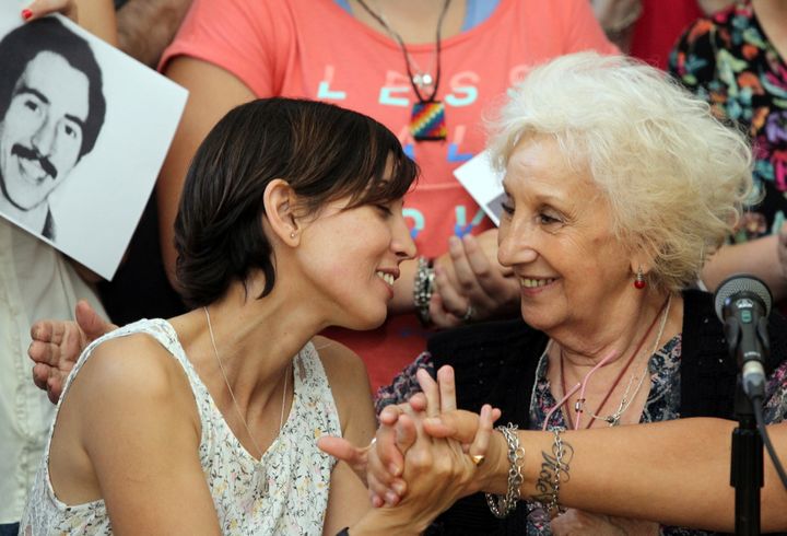 Adriana with Estela de Carlotto, president of Grandmothers of the Plaza de Mayo, a campaign group which reunited her with her relatives 
