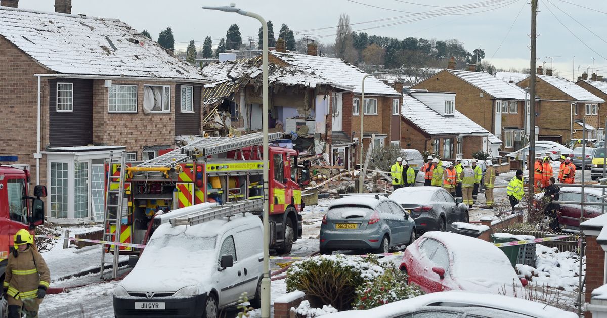 Leicester Gas Explosion: 3 Injured As House Is Completely Destroyed In ...