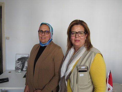 Η Χάνα Μοαλά και η Αμέλ Μαμπρουκμπακίρ, ακτιβίστριες της ΜΚΟ