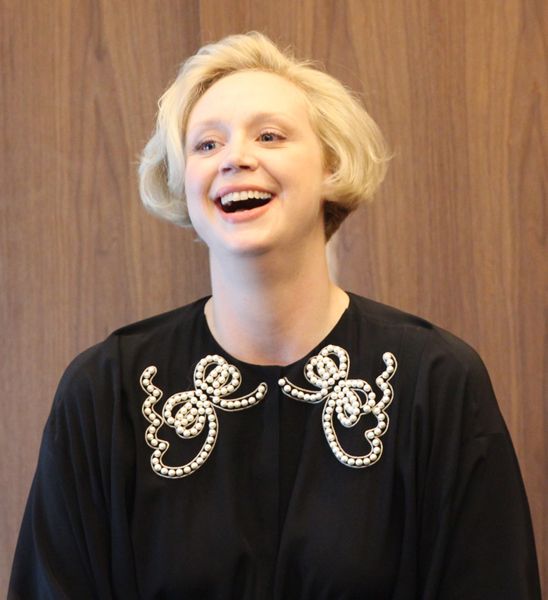 Gwendoline Christie meets with writers at the STAR WARS: THE LAST JEDI press event 