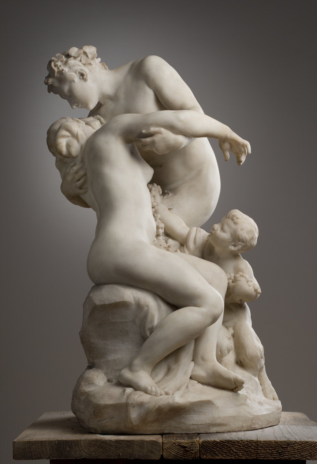 Jules Dalou, "Bacchus and Ariadne," 1894. Marble, 32 1/4 × 21 × 21 1/8 in. Clark Art Institute, 1996.3