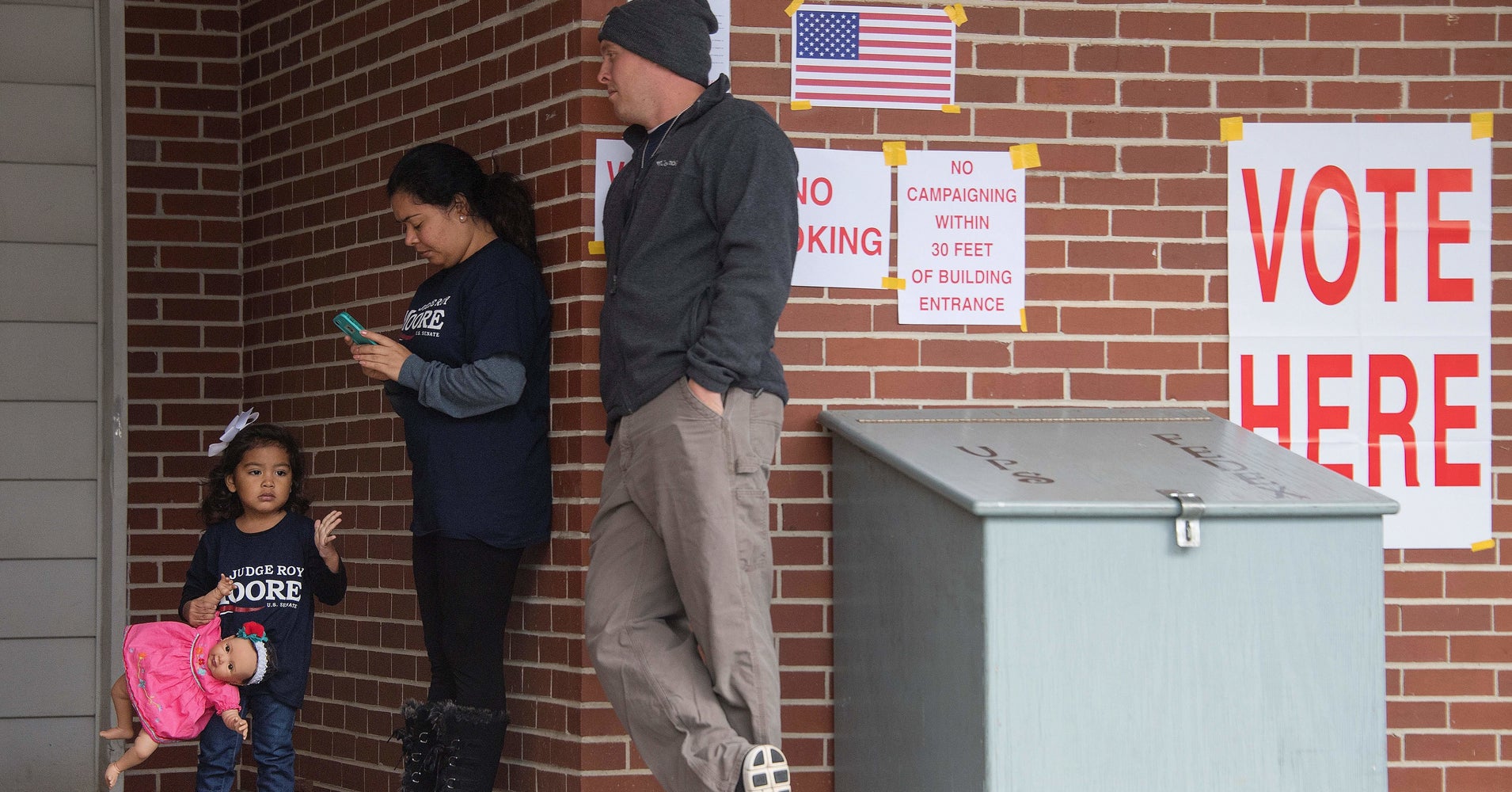 Voters Face Some Confusion At Polls In Alabama Special Election HuffPost