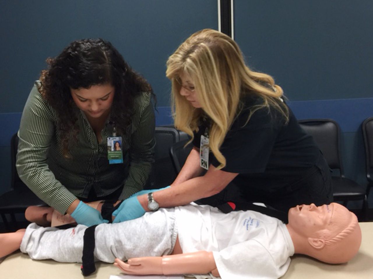 A "Stop The Bleed" class at Parkland Memorial Hospital in Dallas, Texas. 