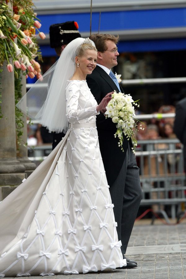 Meghan Markle, Take Note: Gorgeous Royal Wedding Dresses ...