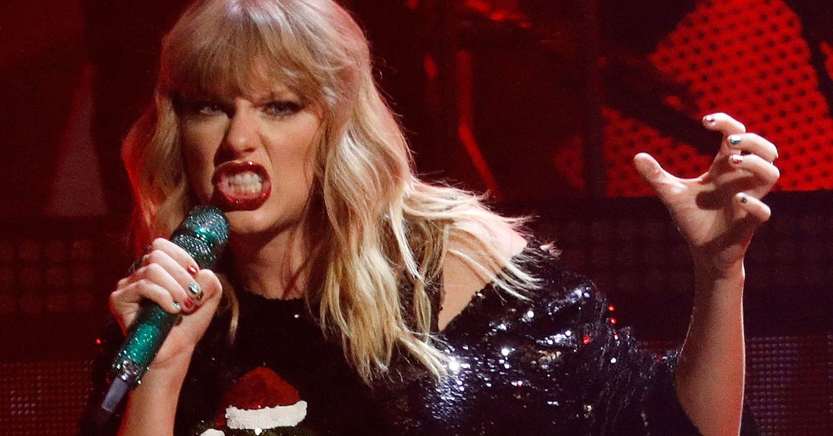 Taylor Swift Said She 'Couldn't Have Asked For A Better Year' And(02)