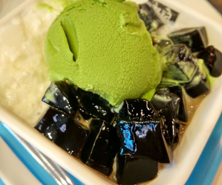 Green tea ice cream with grass jelly, Hong Kong
