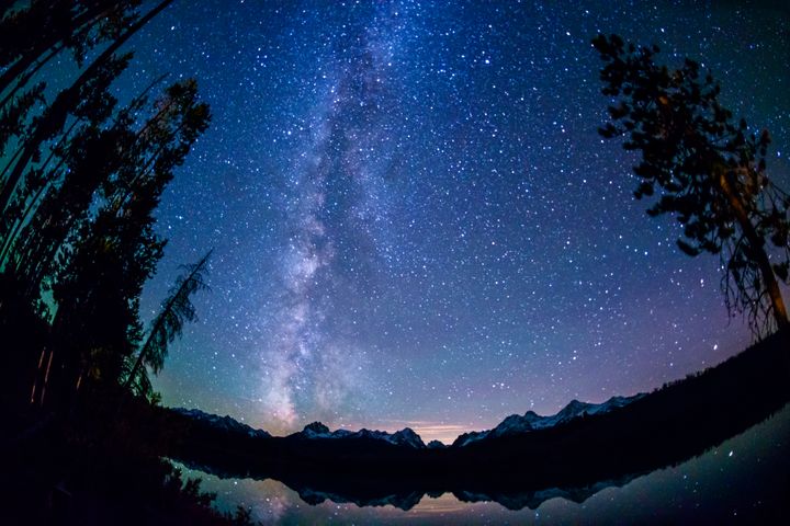 Little Redish Lake, nestled within the Sawtooth mountain range in central Idaho, boasts dazzling night sky views of the Milky Way.
