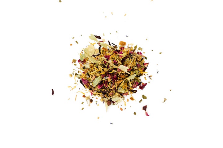 District Herbs' Heal Thy Heart tea up close. Learn more about this blend here.