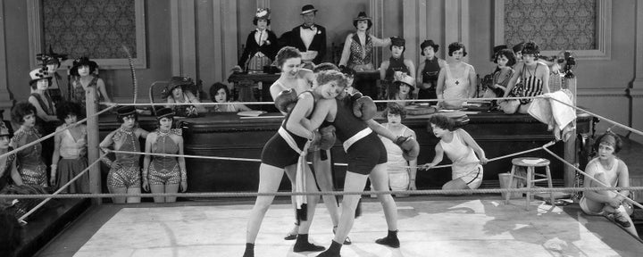 The boxing scene from 1924's The Last Man on Earth 