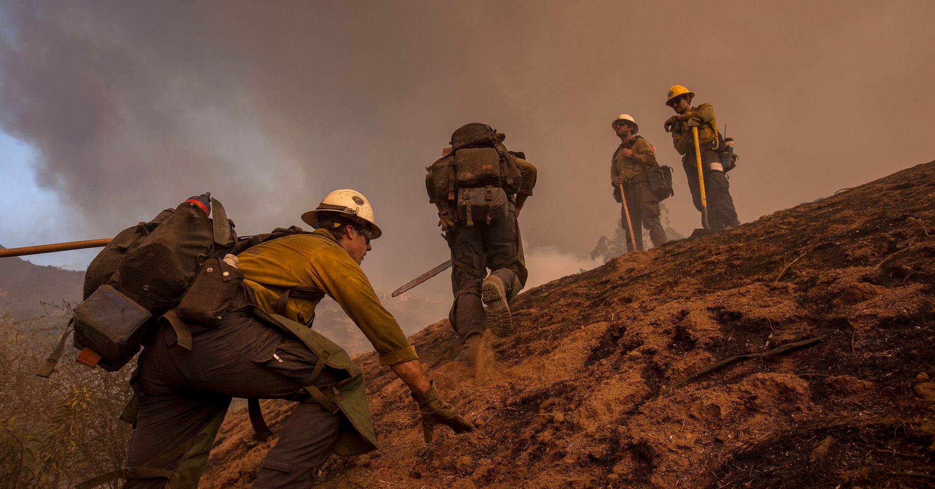 the-thomas-fire-is-now-the-biggest-in-california-s-history-huffpost