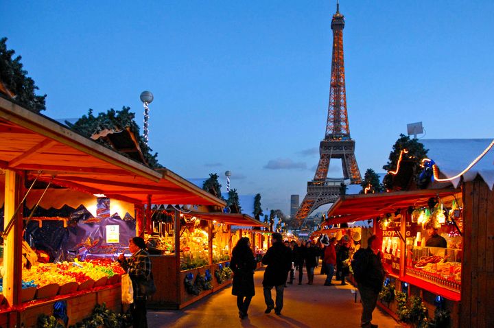 Christmas market along the Trocadero in Paris. 