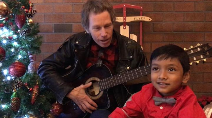 While reading the letter, Isaac caught the attention of singer Lawrence Rush. Lawrence liked the letter so much that he was motivated to help Isaac find the Christmas tree.