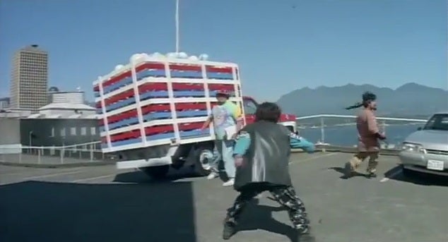 <em>Still from Rumble in the Bronx featuring Vancouver’s mountains lifted from review blog</em> <a rel="nofollow" href="http: