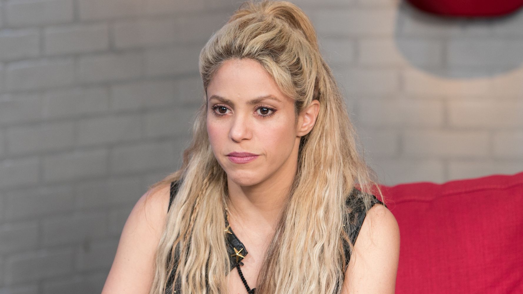 Shakira Postpones World Tour Again After Vocal Cord Hemorrhage | HuffPost
