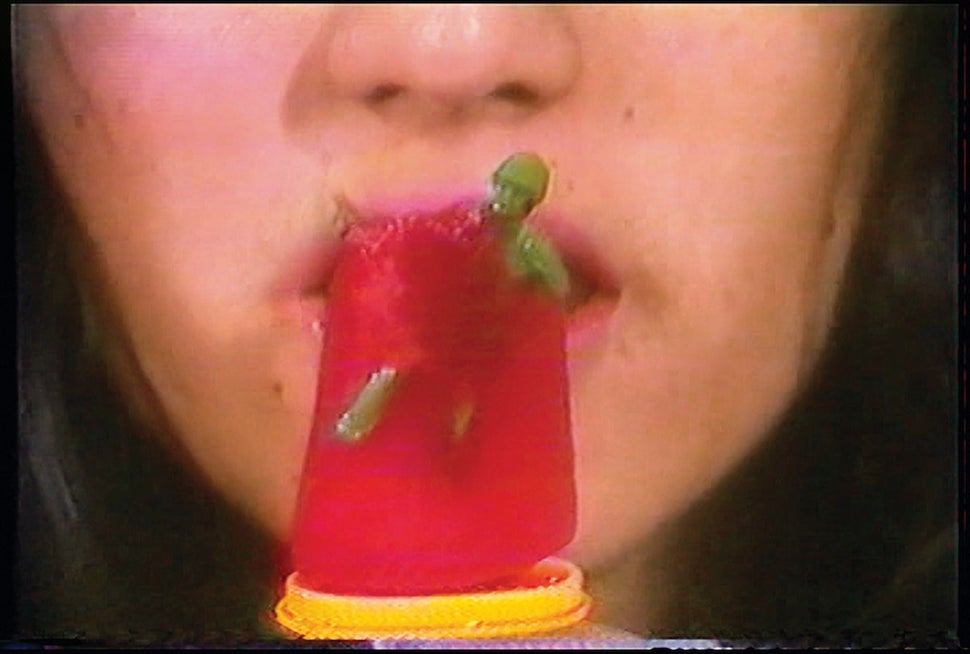 Gloria Camiruaga, "Popsicles," 1982-84. Video, color, sound. Museo de Arte Contemporaneo. Facultad de Artes Universidad de Ch