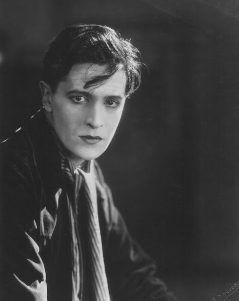 Ivor Novello as Pierre Boucheron in the 1925 silent film, The Rat 