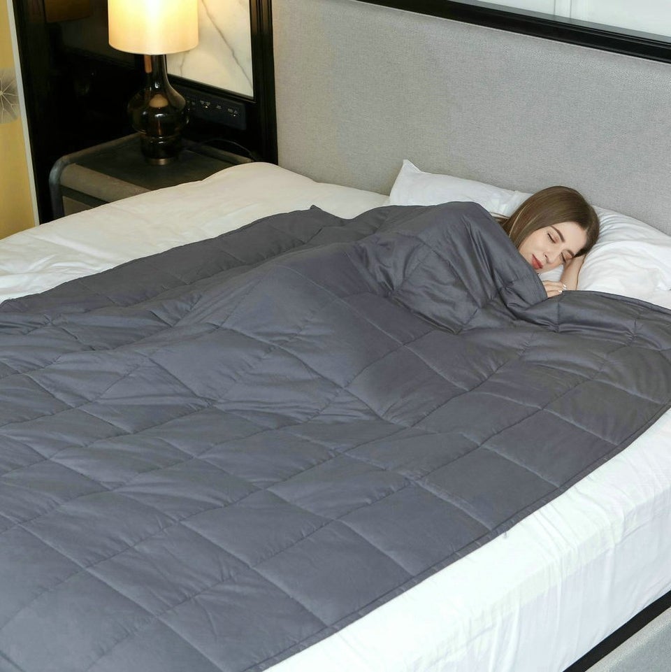 11 Weighted Blankets That Won t Weigh Down Your Wallet HuffPost Life