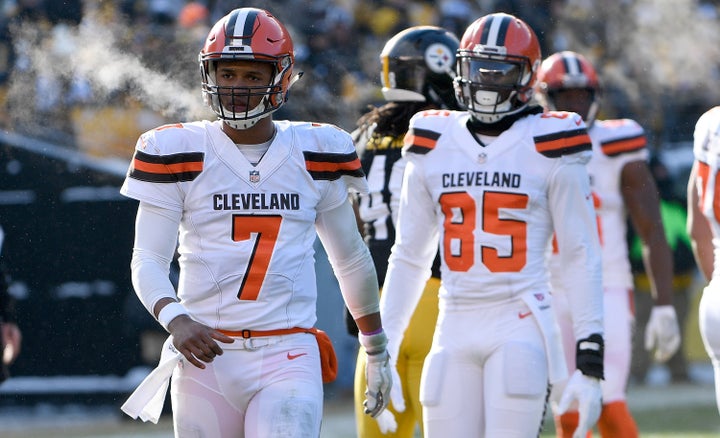 Cleveland Browns end winless 2017 season with 28-24 loss to