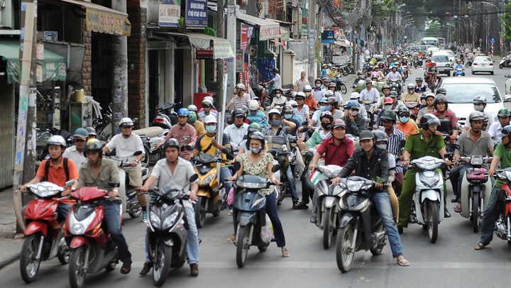 How to Cross The Street Safely in Vietnam - TNK Travel