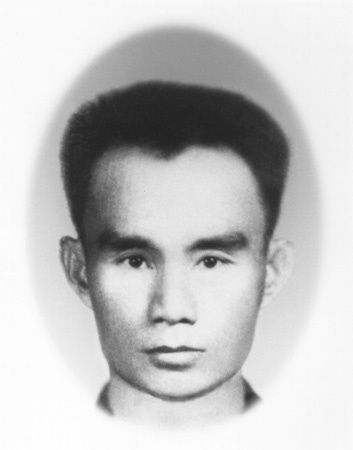 Chanrithy Him’s father, Pa, endures the most gruesome death. In May 1975, the Khmer Rouge make her father and other men dig their own mass grave. The instant Pa learns of his imminent death, Pa denounces the Khmer Rouge and calls them, “Traitors and liars....” Immediately, the Khmer Rouge kill Pa first, but slowly. 