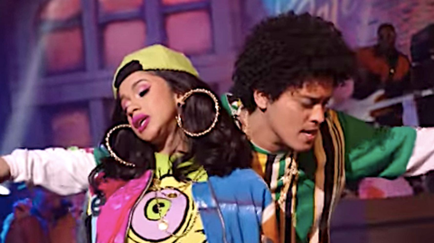 Bruno Mars And Cardi B Kill It In A Finesse Remix For The Ages Huffpost Entertainment