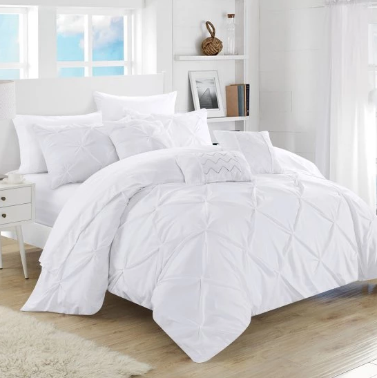 14 White Bedding Sets For That Winter Wonderland Look | HuffPost Life