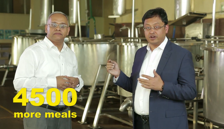 “For Akshaya Patra, every paisa saved means more meals for schoolchildren,” says Sanjay Podder, Managing Director, Accenture Labs Bangalore (right), with Shridhar Venkat, CEO, The Akshaya Patra Foundation (left).