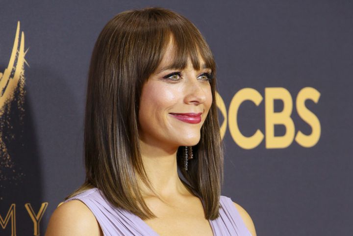 Rashida Jones told InStyle magazine that the Golden Globes' red carpet blackout won't be a silent protest.