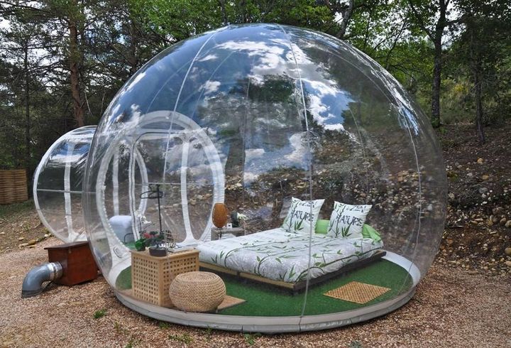 A bubble room at Attrap'Rêves in France