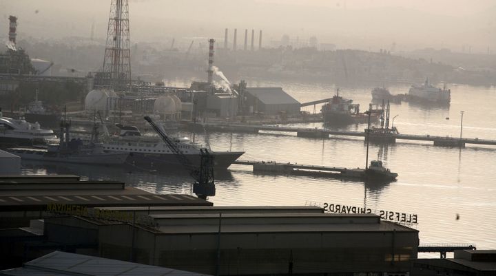 Το λιμάνι της Ελευσίνας