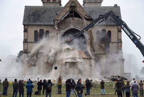 19th-Century German Church Is Demolished To Make Way For Coal Mining | HuffPost Latest News
