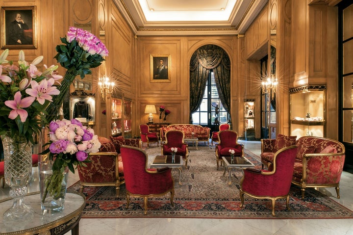 <p>The romance of a bygone era greets guests in the lobby of the Alvear Palace.</p>