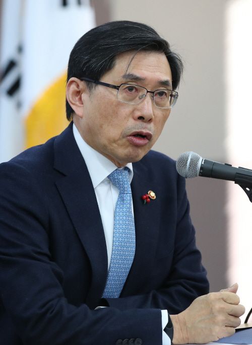 Justice Minister Park Sang-ki speaks at a press conference on Jan. 11, 2018./ Source: Yonhap
