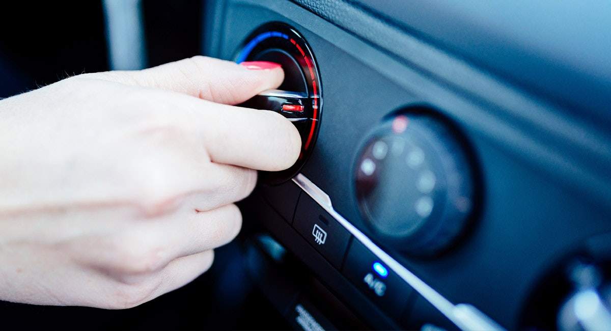 The Easiest Way To Warm Up Your Car During The Winter | HuffPost Life