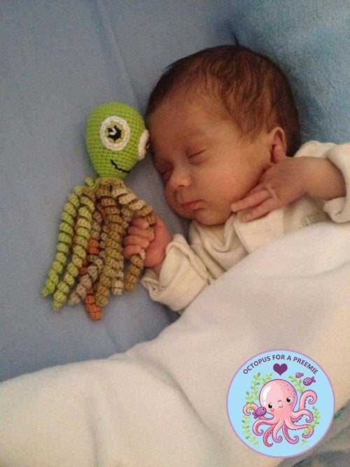 Octopus For A Preemie How Strangers Crocheting Octopuses Are Comforting Premature Babies And New Parents HuffPost UK Parents