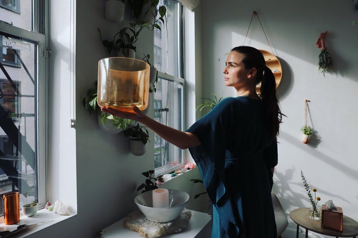 Hanekamp and a sound-soothing crystal bowl. 