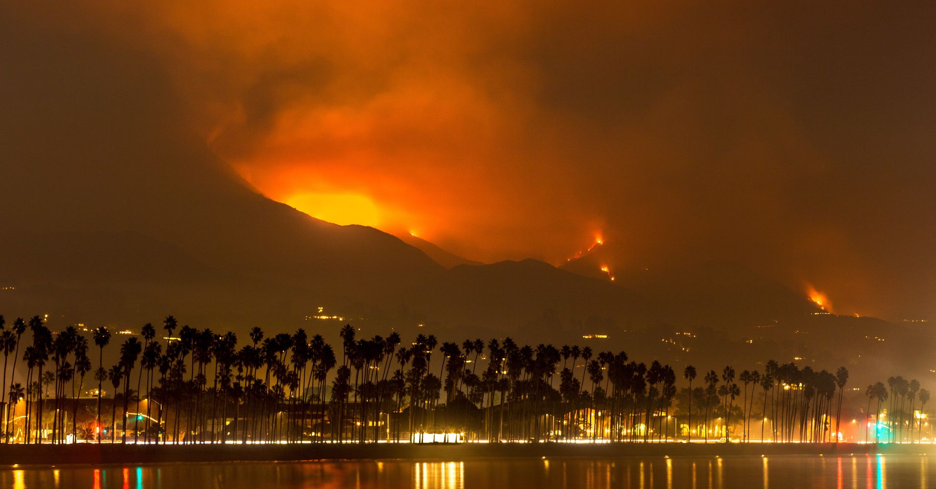 Largest Wildfire In California History Now Contained After Month Of Work Huffpost 