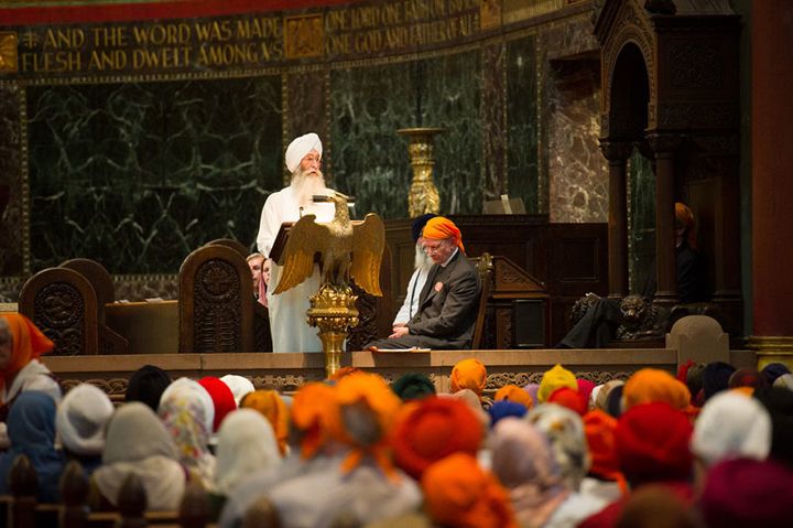Ek Ongkar Singh Khalsa addresses an interfaith congregation at Trinity Boston